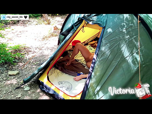 ❤️ ຖ່າຍໃນກ້ອງຖ່າຍຮູບ Passionate jerk off Stranger in a tent ️❌ ວິດີໂອການຮ່ວມເພດ ຢູ່ພວກເຮົາ ❌️